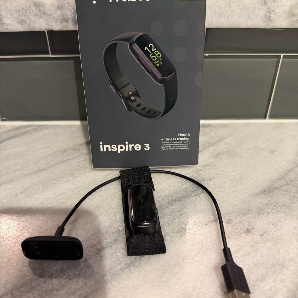 FitBit Inspire 3 Black Fitness Tracker with Charger